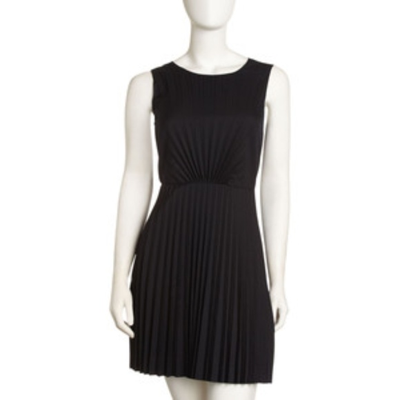 DKNY Accordion-Pleated Wool Blend Sheath Dress - Picture 7 of 7